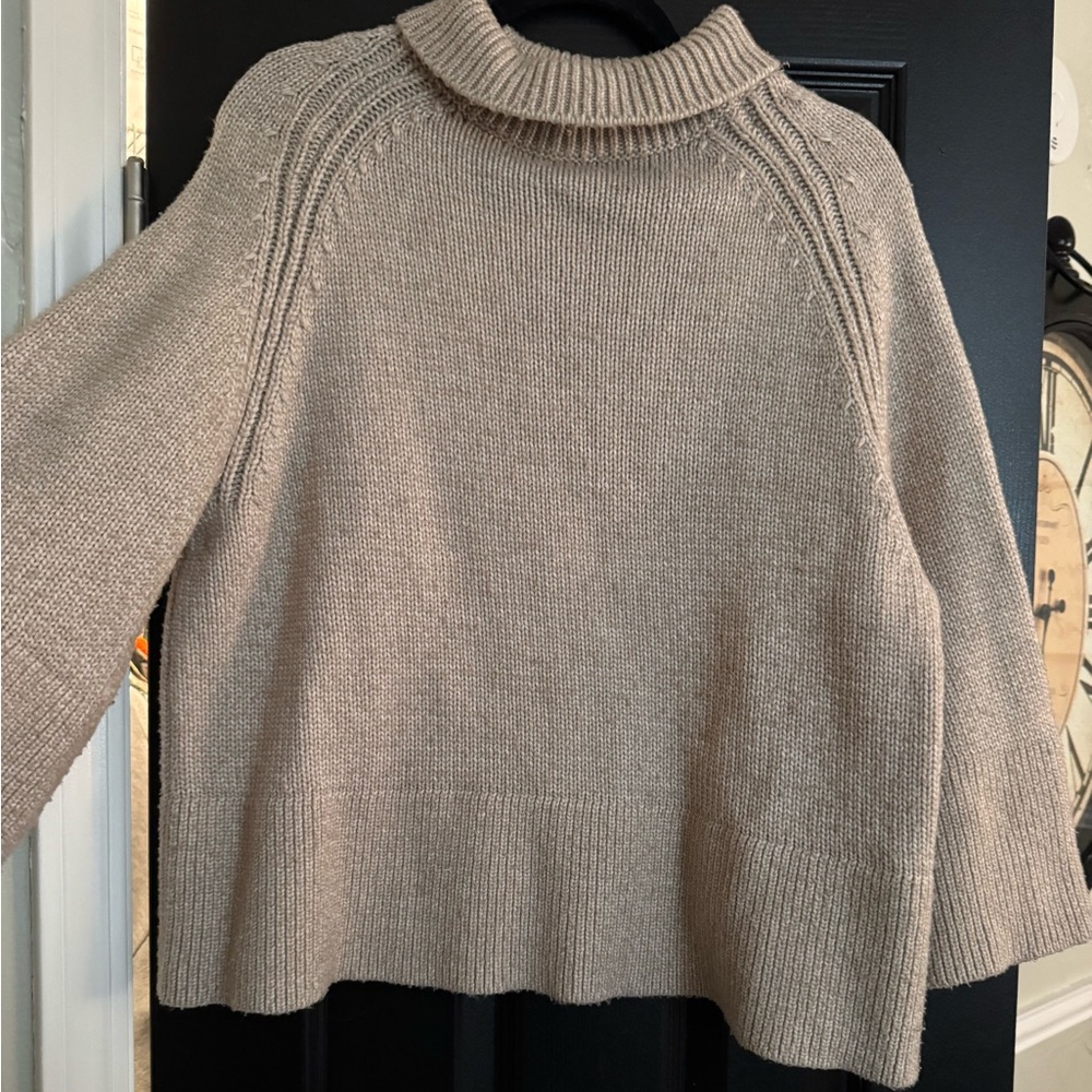 miou muse turtle neck sweater